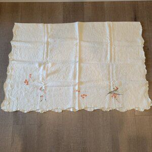 Vintage Cream Linen Tablecloth Unfinished Embroidery Project Scalloped Edges